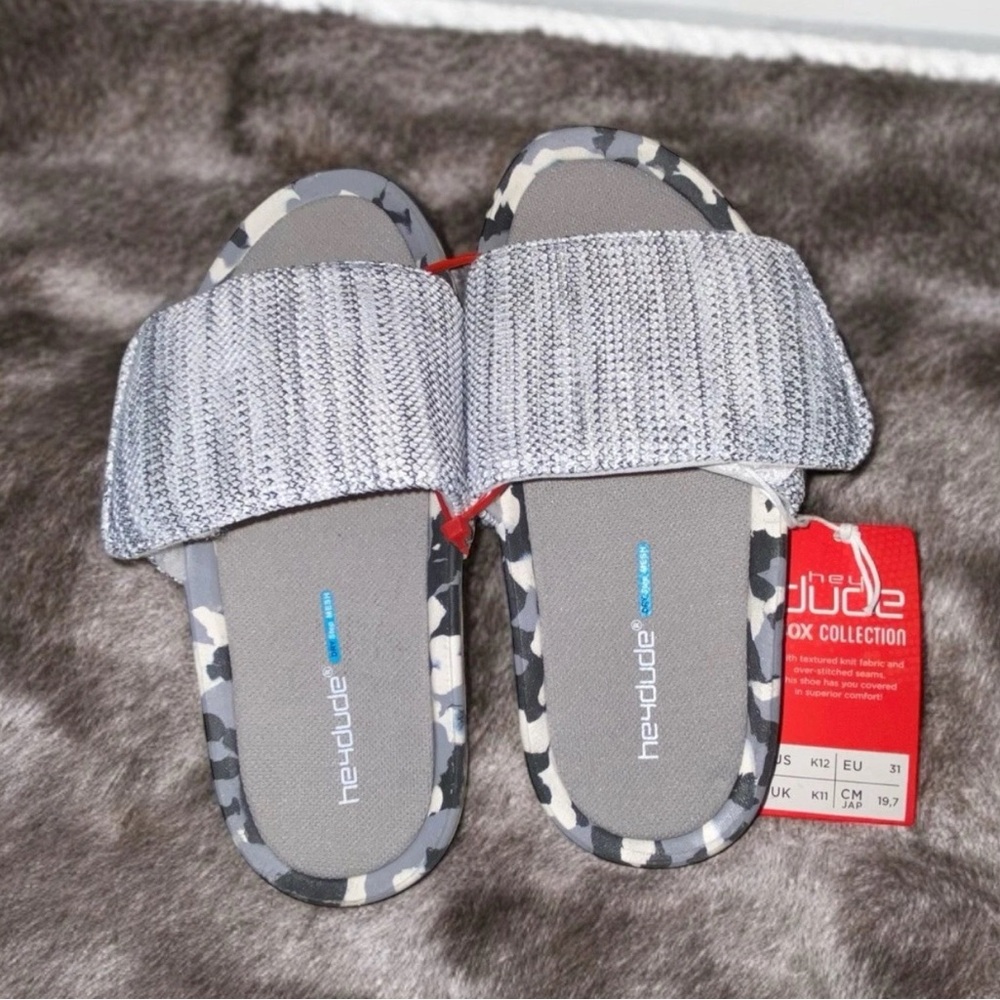 Hey Dude Phoenix Youth Tri Ghost Camo Slip On Slides Black/Gray K12 NWT